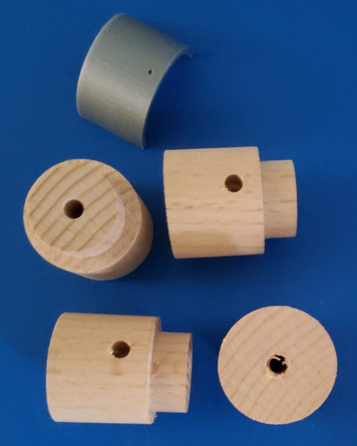 mittelhalter.png mittelhalter.png